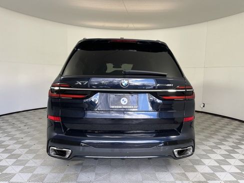 Used 2023 BMW X7 xDrive40i w/ Executive Package image 6