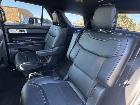 Used 2020 Ford Explorer ST w/ Premium Technology Package image 14