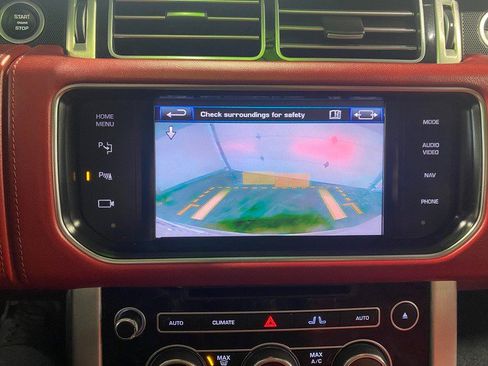 Used 2013 Land Rover Range Rover Autobiography image 20