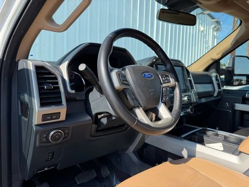 Used 2022 Ford F250 Lariat w/ Chrome Package AWD/4WD image 16