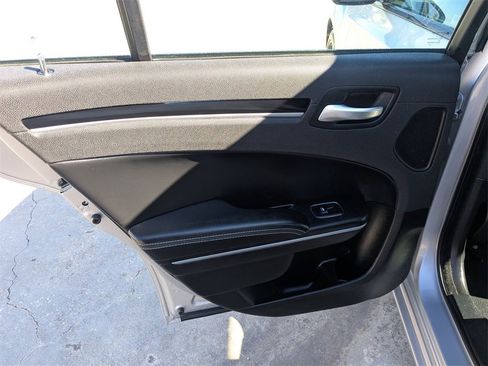 Used 2023 Chrysler 300 S image 26