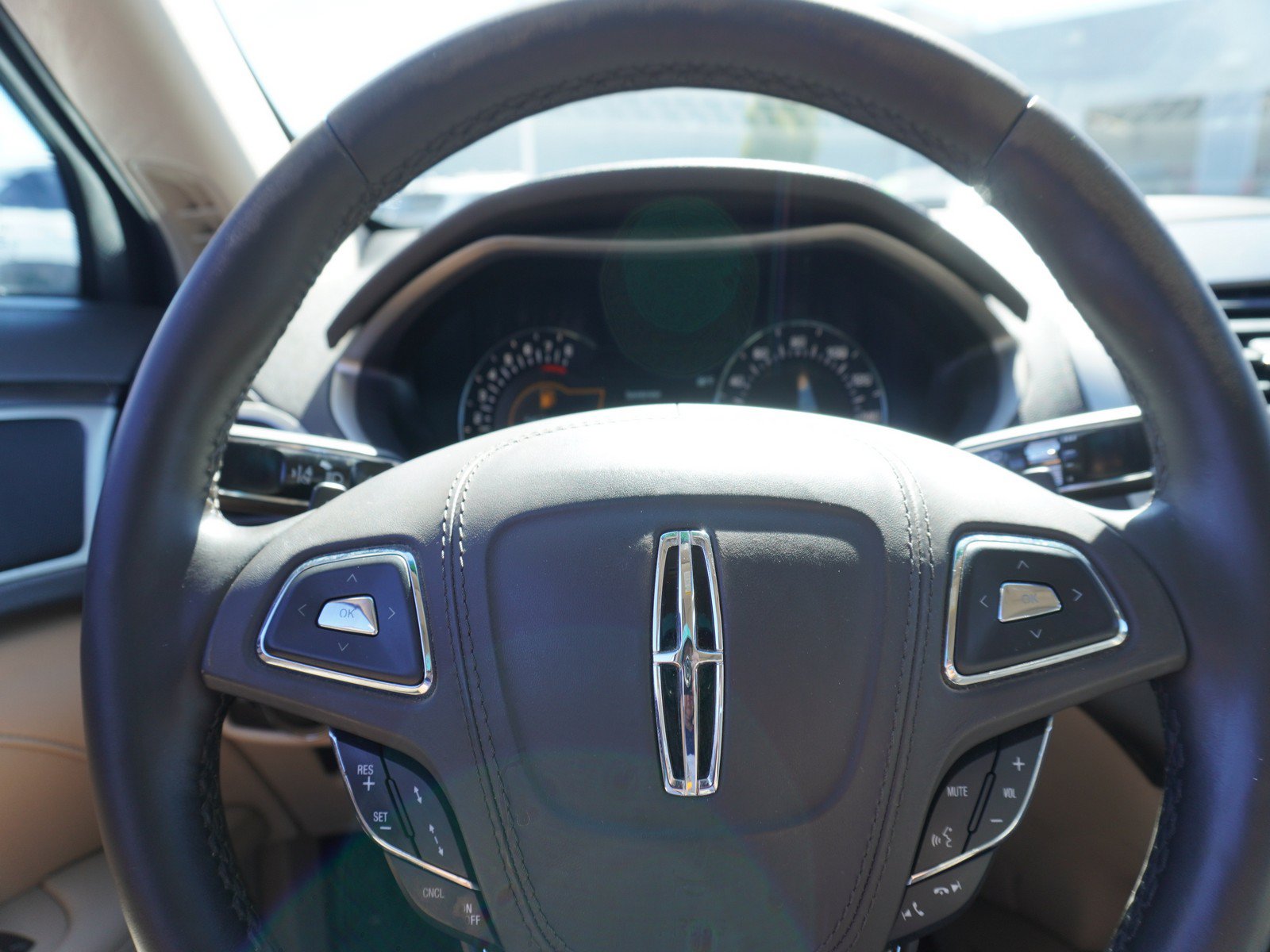 Used 2017 Lincoln MKZ Reserve w/ Technology Package FWD image 26