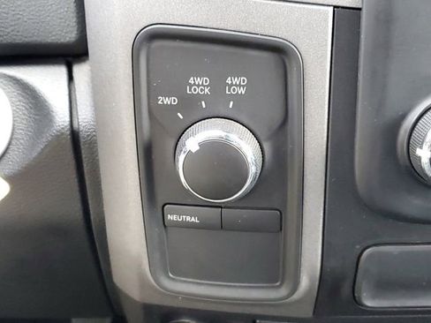 Used 2015 RAM 1500 Tradesman w/ Popular Equipment Group image 32