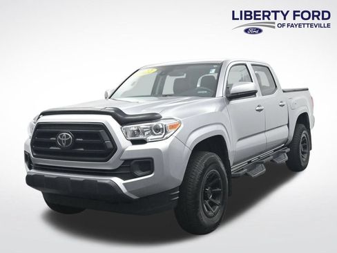Used 2022 Toyota Tacoma SR AWD/4WD image 1