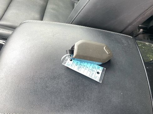 Used 2023 Kia Telluride S w/ S Sunroof Package AWD/4WD image 31