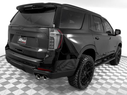 Used 2026 Chevrolet Tahoe Z71 w/ Comfort Package image 6