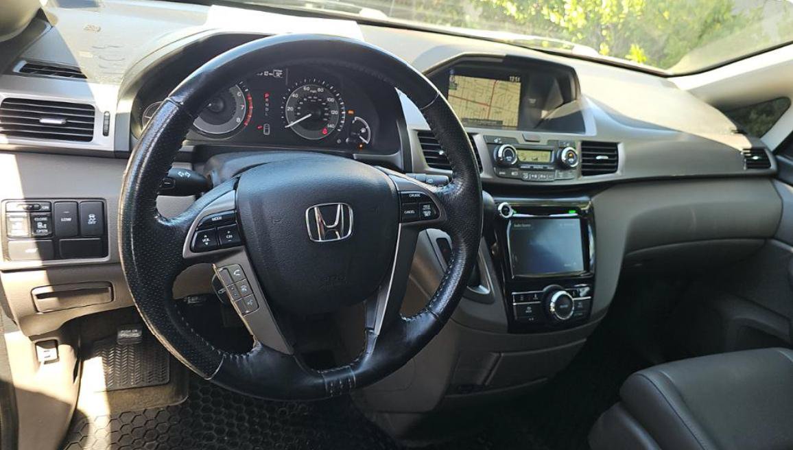 Used 2017 Honda Odyssey EX-L image 11