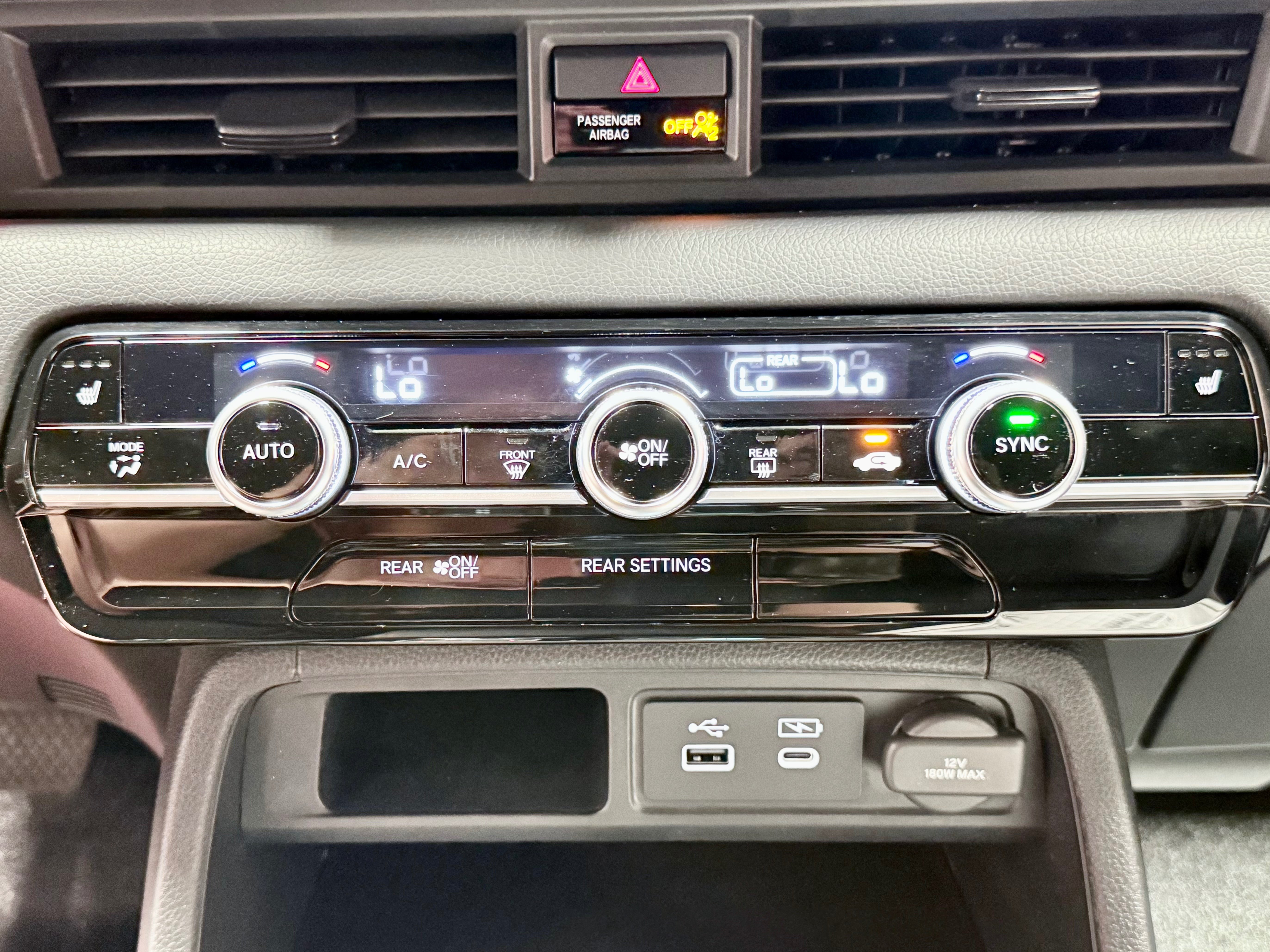 Used 2023 Honda Pilot Sport image 30