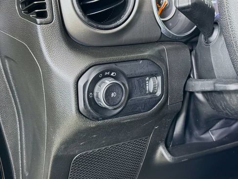 Used 2023 Jeep Wrangler Sport AWD/4WD image 10