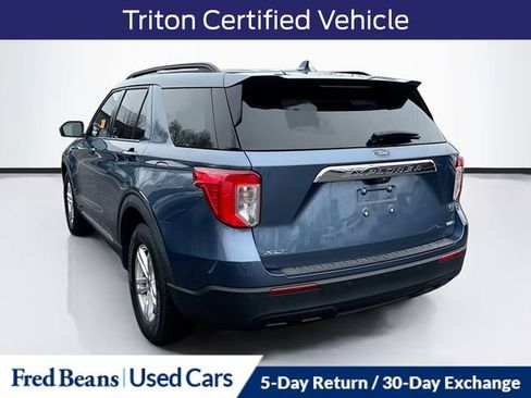 Used 2020 Ford Explorer XLT image 4