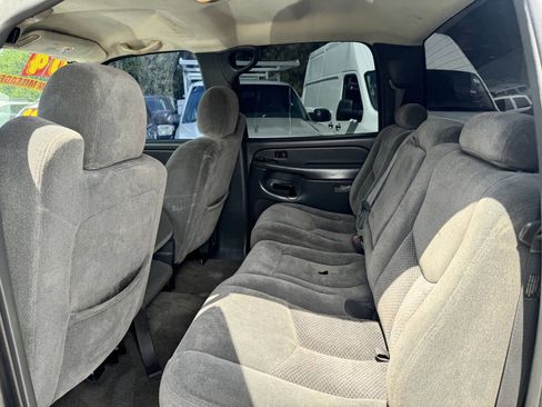 Used 2004 Chevrolet Silverado 2500 LS RWD image 11