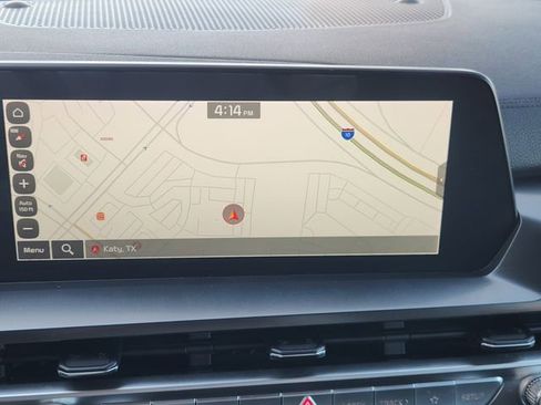 Used 2024 Kia Telluride S image 14