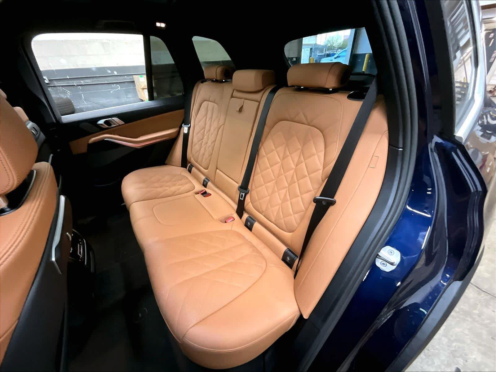 Used 2026 BMW X5 xDrive50e AWD/4WD image 28