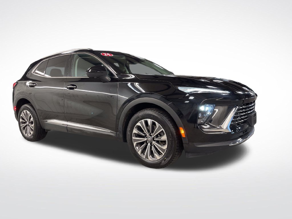Used 2024 Buick Envision Preferred AWD/4WD image 8