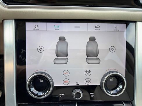 Used 2018 Land Rover Range Rover image 33