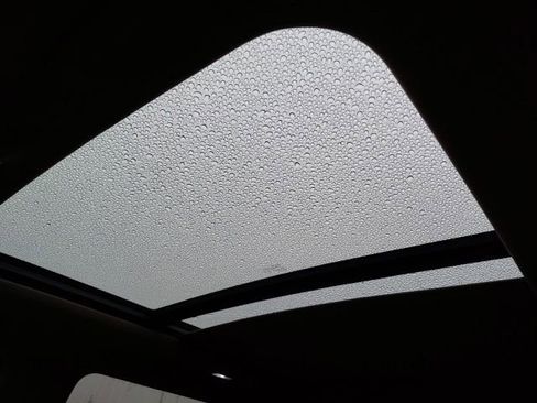 Used 2025 GMC Yukon XL Denali w/ Denali Reserve Package image 24