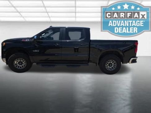 Used 2022 Chevrolet Silverado 1500 LT AWD/4WD image 7