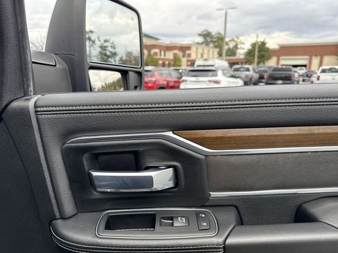 Used 2024 RAM 2500 Laramie image 27