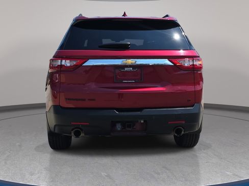Used 2020 Chevrolet Traverse LT w/ LPO, Floor Liner Package AWD/4WD image 7