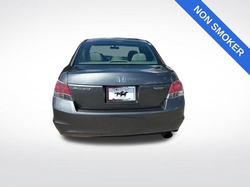 Used 2010 Honda Accord LX-P image 4