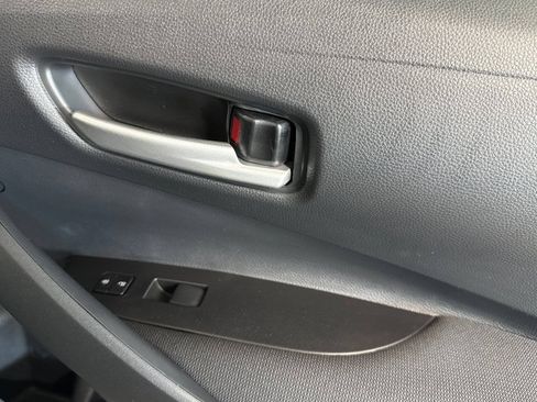 New 2026 Toyota Corolla SE FWD image 19