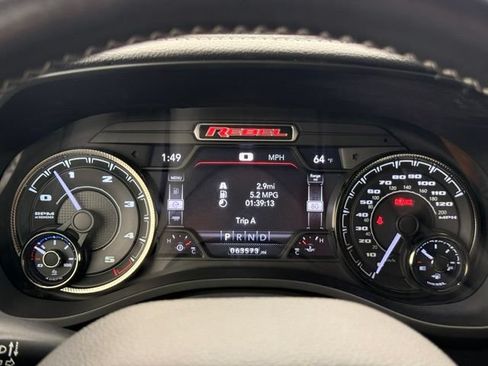 Used 2022 RAM 1500 Rebel AWD/4WD image 35