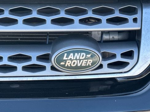 Used 2019 Land Rover Range Rover Evoque SE image 43