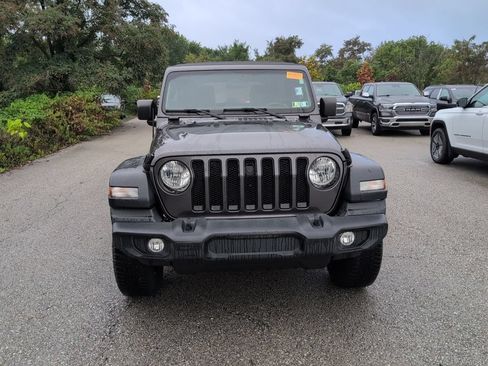 Used 2021 Jeep Wrangler Unlimited Sport AWD/4WD image 2