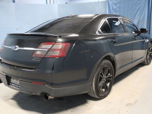 Used 2014 Ford Taurus SEL w/ Equipment Group 201A image 28
