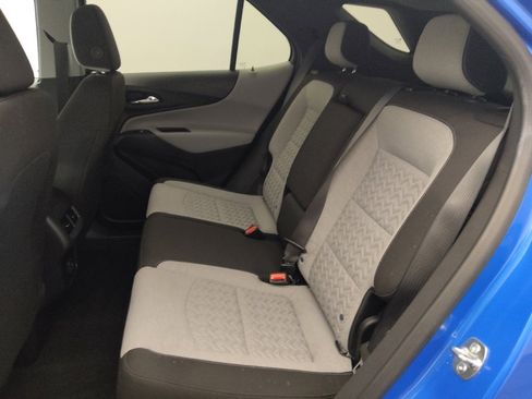 Used 2024 Chevrolet Equinox LT w/ Driver Convenience Package image 18