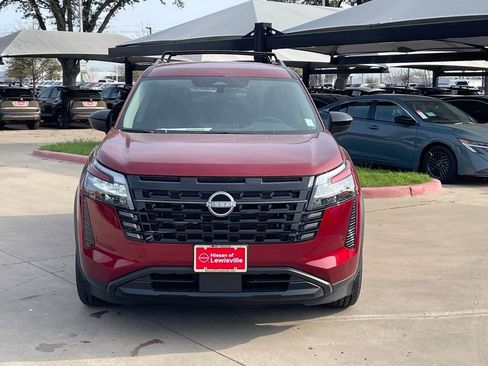 New 2026 Nissan Pathfinder SV w/ Cargo Package AWD/4WD image 8