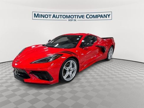 Used 2021 Chevrolet Corvette Stingray Preferred Cpe w/ Z51 Performance Package RWD image 4