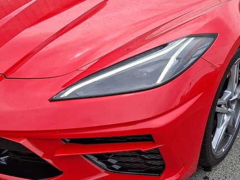 Used 2020 Chevrolet Corvette Stingray Coupe w/ Z51 Performance Package RWD image 10