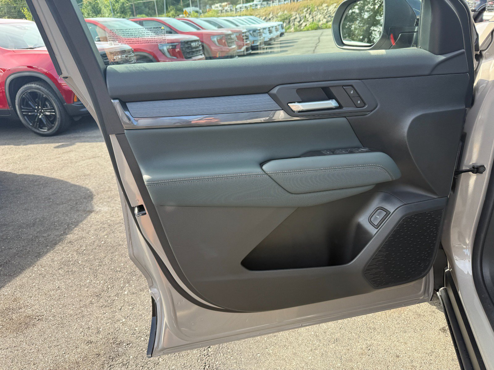 New 2027 GMC Terrain AT4 AWD/4WD image 16