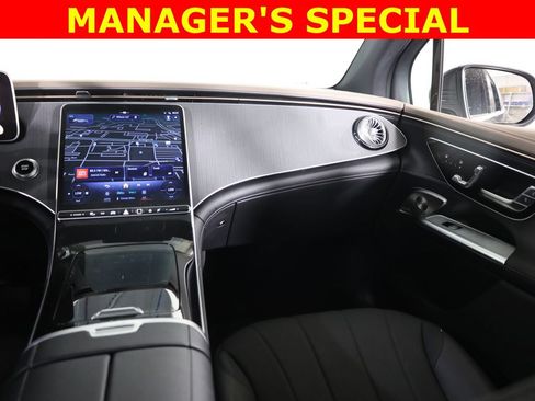 Certified 2025 Mercedes-Benz EQE 350+ 4MATIC SUV w/ AMG Line Exterior Package image 37