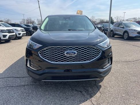 Certified 2024 Ford Edge SEL w/ Convenience Package image 2