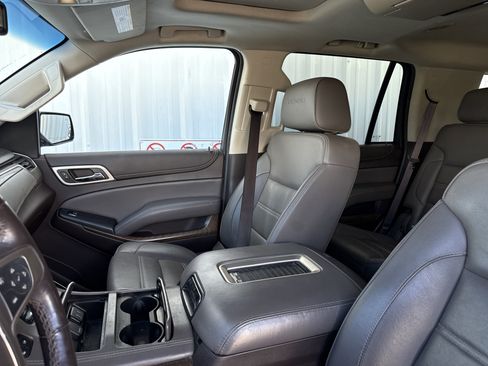 Used 2019 GMC Yukon Denali w/ Open Road Package image 12