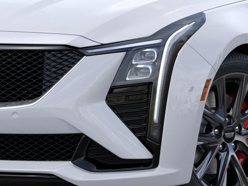 New 2026 Cadillac CT5 V w/ Platinum Package AWD/4WD image 10