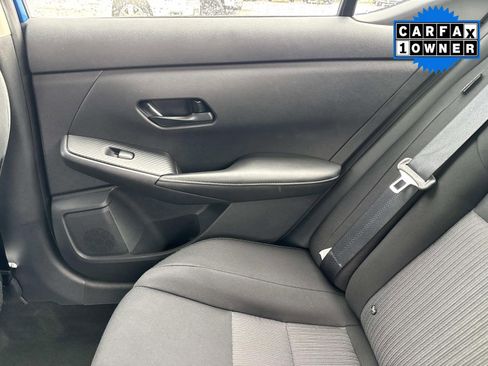 Used 2025 Nissan Sentra SV FWD image 15