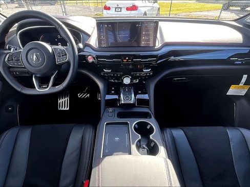 New 2026 Acura MDX A-Spec image 2