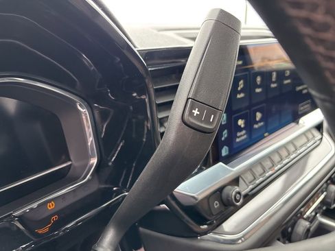 Used 2024 Chevrolet Silverado 2500 High Country w/ High Country Premium Package image 36