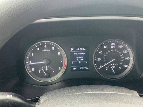 Used 2020 Hyundai Tucson SE image 17