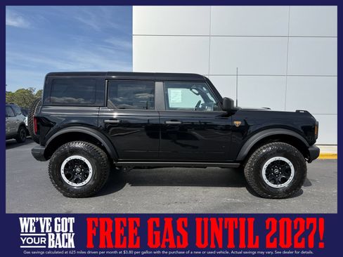 New 2026 Ford Bronco Badlands AWD/4WD image 3