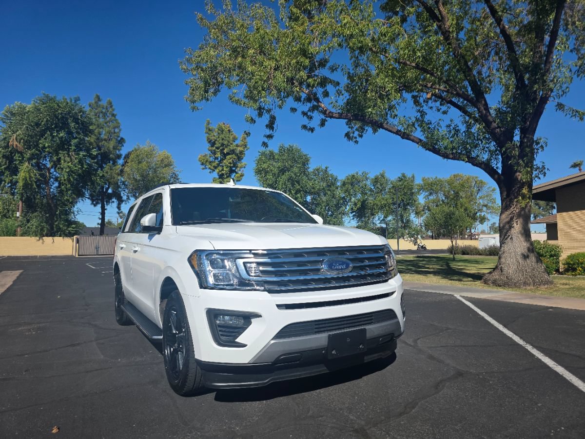 Used 2020 Ford Expedition XLT w/ Equipment Group 202A RWD image 5