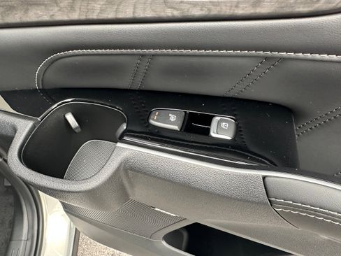 New 2026 Kia Sorento SX Prestige image 25