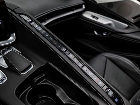 Used 2023 Chevrolet Corvette Stingray Premium Cpe w/ Z51 Performance Package image 68