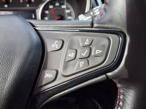 Used 2022 Chevrolet Equinox RS w/ LPO, Floor Liner Package image 20