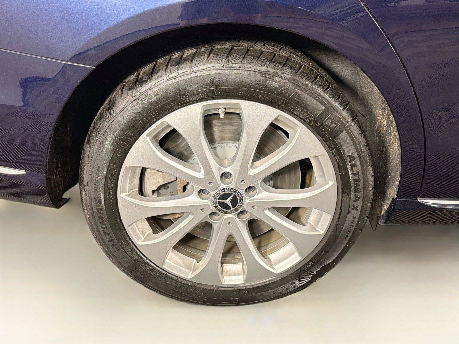 Used 2020 Mercedes-Benz E 450 4MATIC Sedan image 34