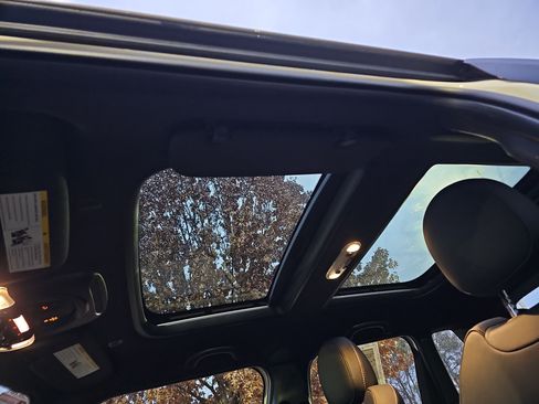 Used 2023 MINI Cooper S image 30