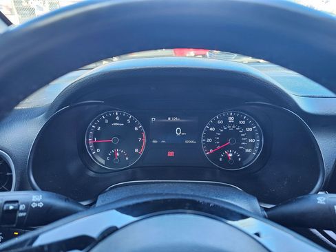 Used 2023 Kia Forte GT-Line image 22